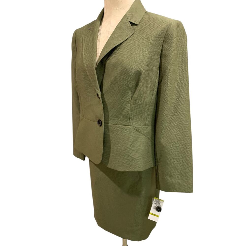 Size 14P Le Suit Petite New Womens Green Skirt Suit Jacket Blazer Olive Green - Picture 3 of 10